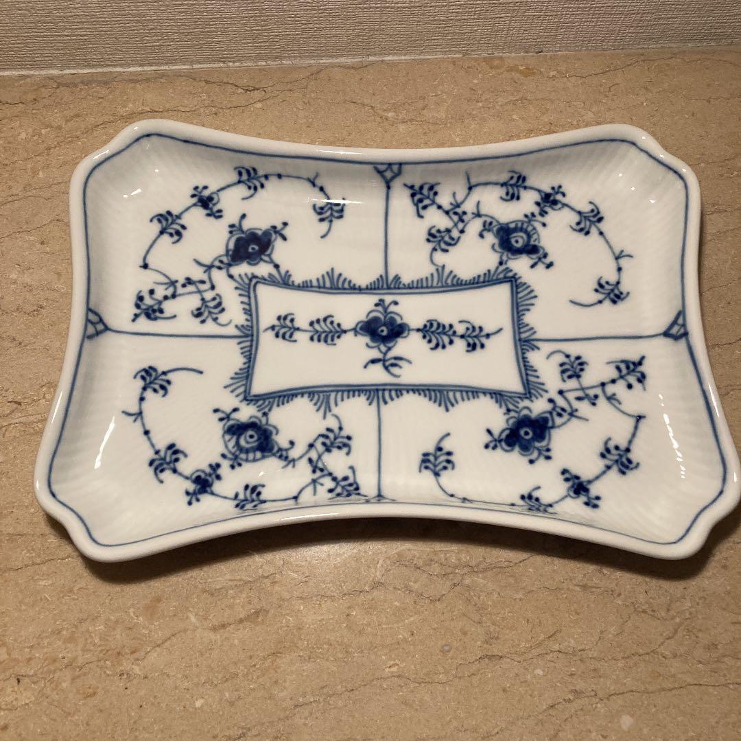 ロイヤルコペンハーゲン　プレート ロイヤル コペンハーゲン〉ブルーライン クーププレート19cmペア