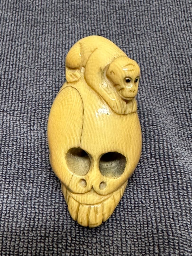 極上　根付　江戸　サル　髑髏　天然素材　置物　古美術品　 細密細工　骨董 楽天市場】猿 根付（東洋彫刻｜彫刻）：アート・美術品・骨董品・民芸