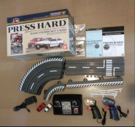 バンダイ プレスハード スロットカーセット トヨタAE86T.6000 バンダイ プレスハード スロットカーセット 1/55トヨタAE86T-6000