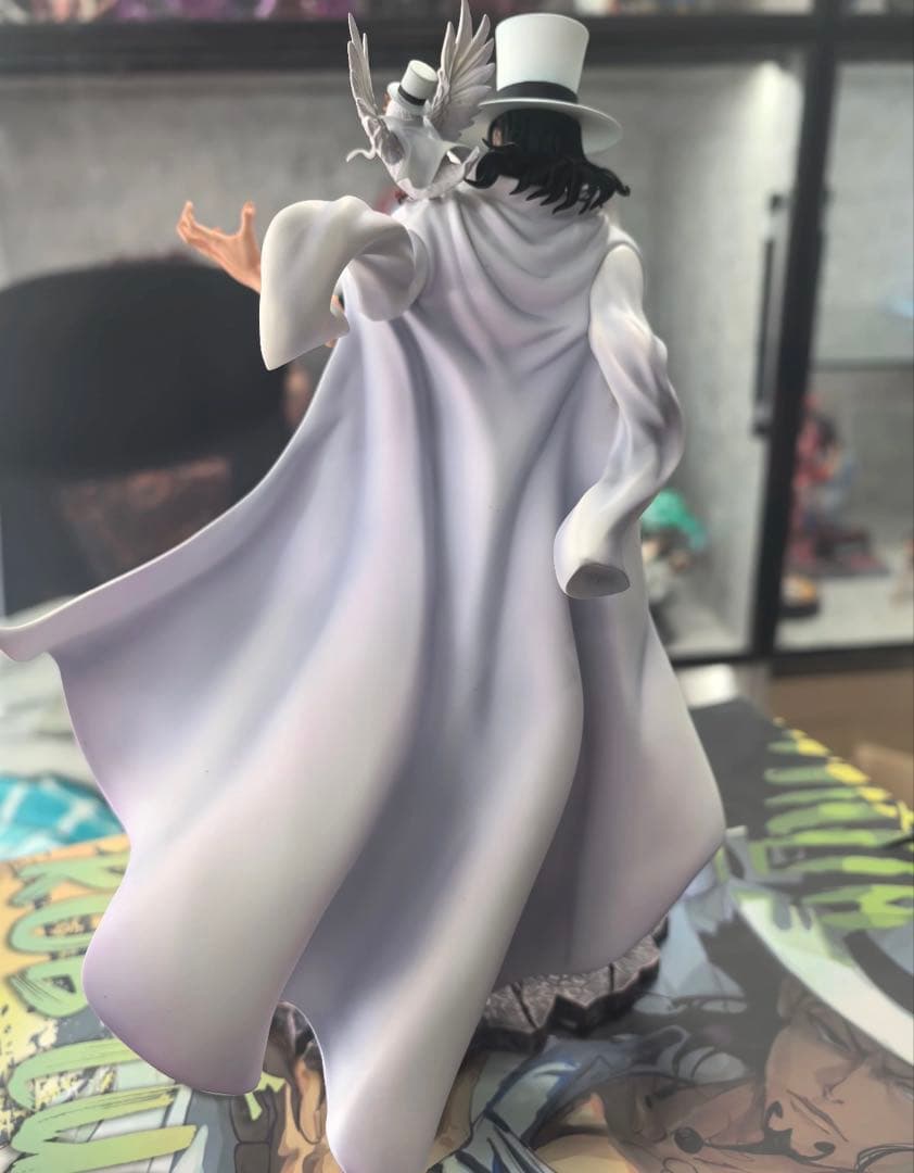 ワンピース ロブ・ルッチ ガレージキット ガレキ スタチューX① - メルカリ