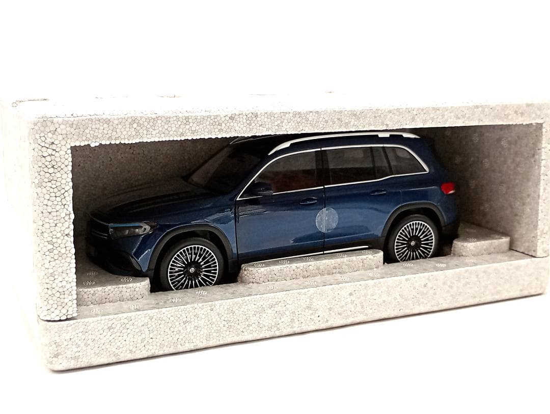 NZG 1/18 メルセデス ベンツ EQB (デニムブルー) Amazon | 【メルセデス・ベンツ コレクション】純正 EQB (X243) 1/18