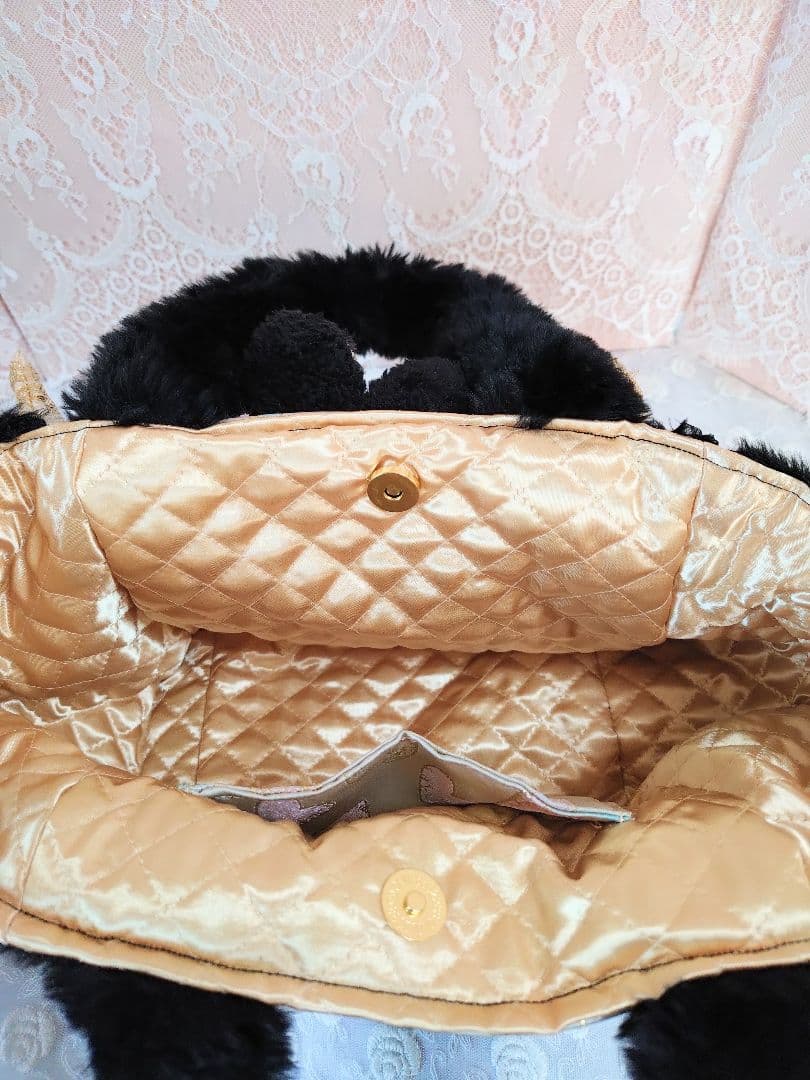 ❣️コヤンイサムチョン❣️ファーフリルバッグ＊ブラック❣️ - メルカリ