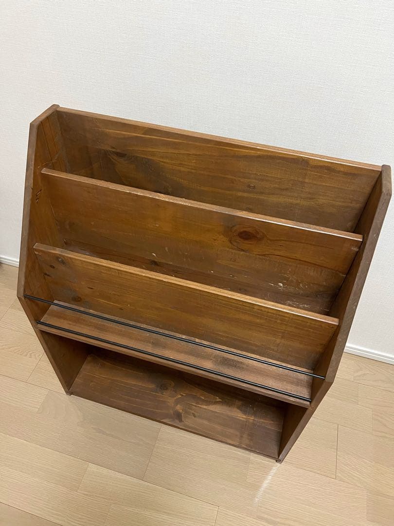 値下げ】niko and  マガジンラック - メルカリ