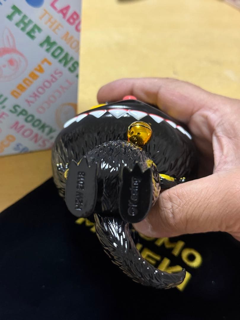 LABUBU ZIMOMO ラブブ招き猫 20 CM 限定版【早い者勝ち】 - メルカリ