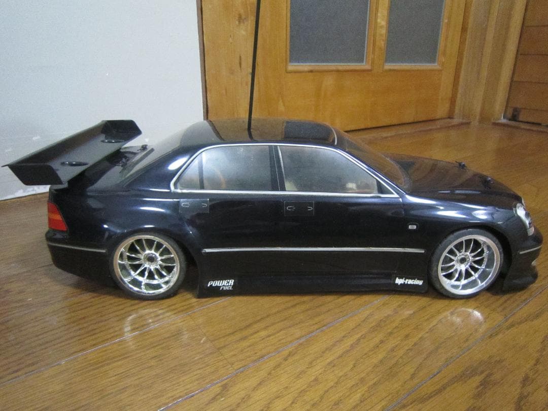 24時間だけ出品 完全動作品 1/10 hpi ジャパン E10 セルシオ