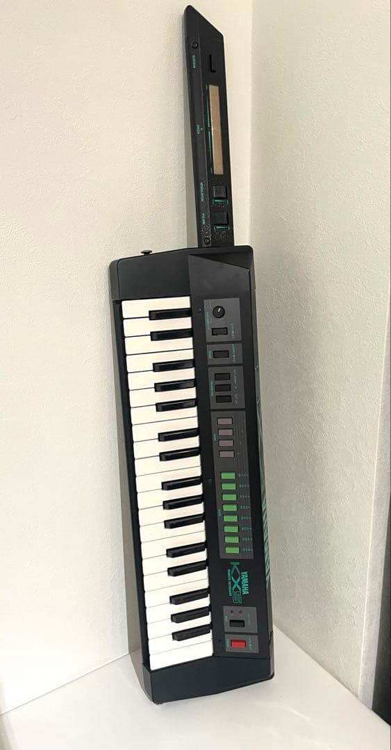 鍵盤楽器 Yamaha KX5 ヤマハ | KX5 - MIDIコントローラー - 概要