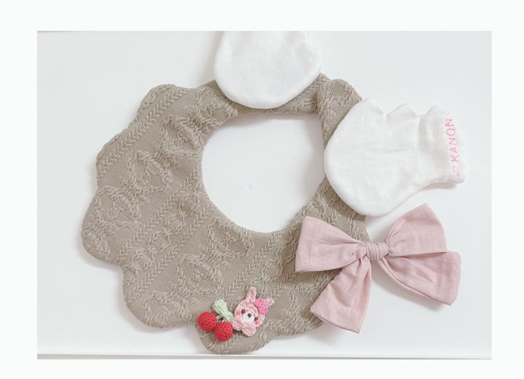 ハンドメイドスタイ　うさみみセーラースタイ　佐藤family様