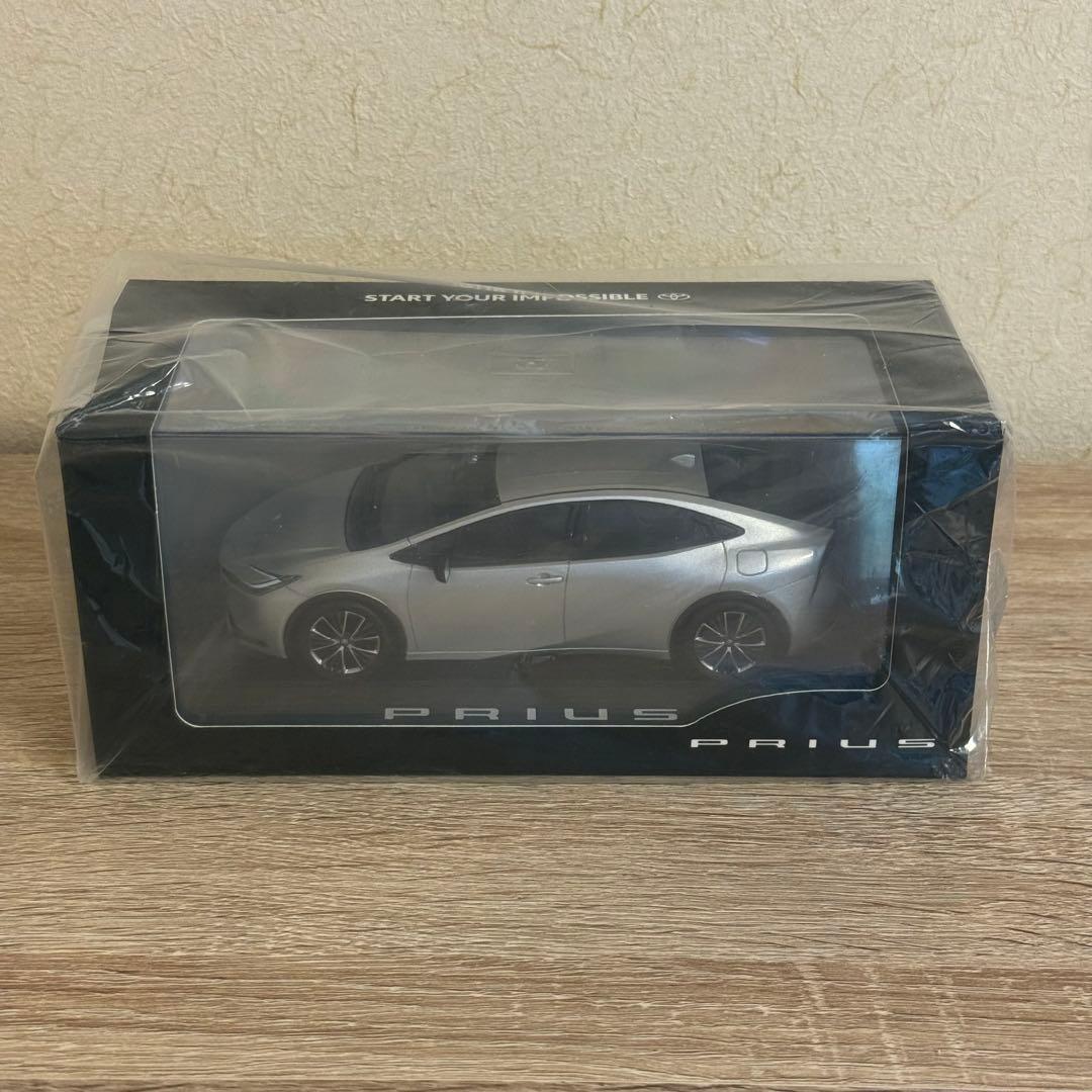 【非売品】トヨタ プリウス シルバーメタリック 1/30ミニカー Amazon.co.jp: 1/30 トヨタ プリウス PRIUS 20系 後期 非売品 カラー