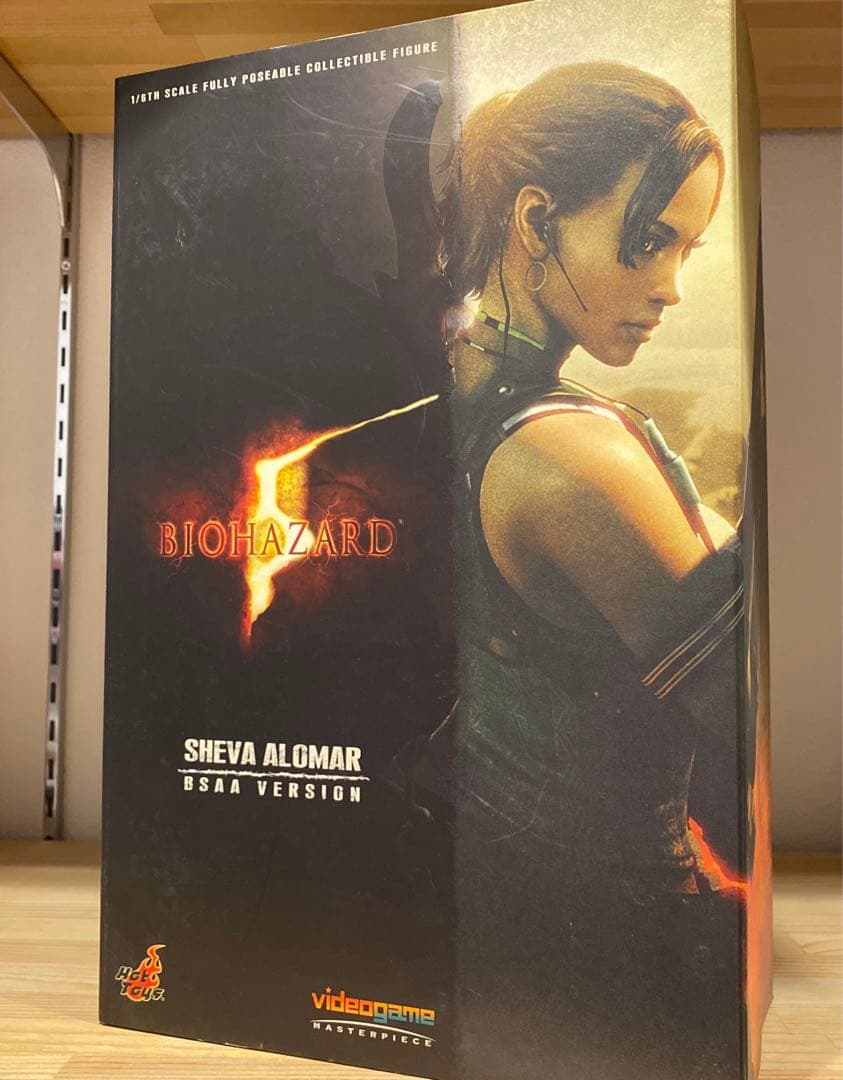 ホットトイズ バイオハザード5 シェバ・アローマ　BSAA版 ふるいちオンライン - ホビー/ホビー その他/ビデオゲーム