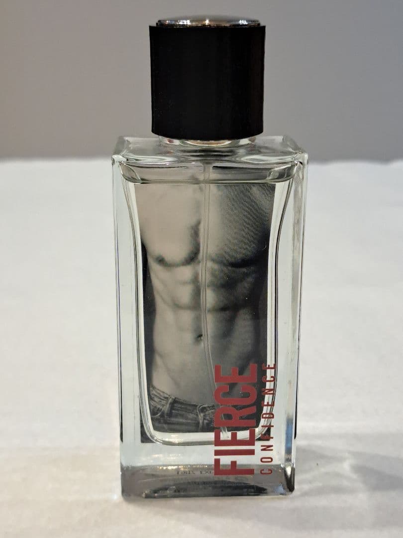 廃盤】アバクロ フィアース コンフィデンス FIERCE CONFIDENCE - メルカリ