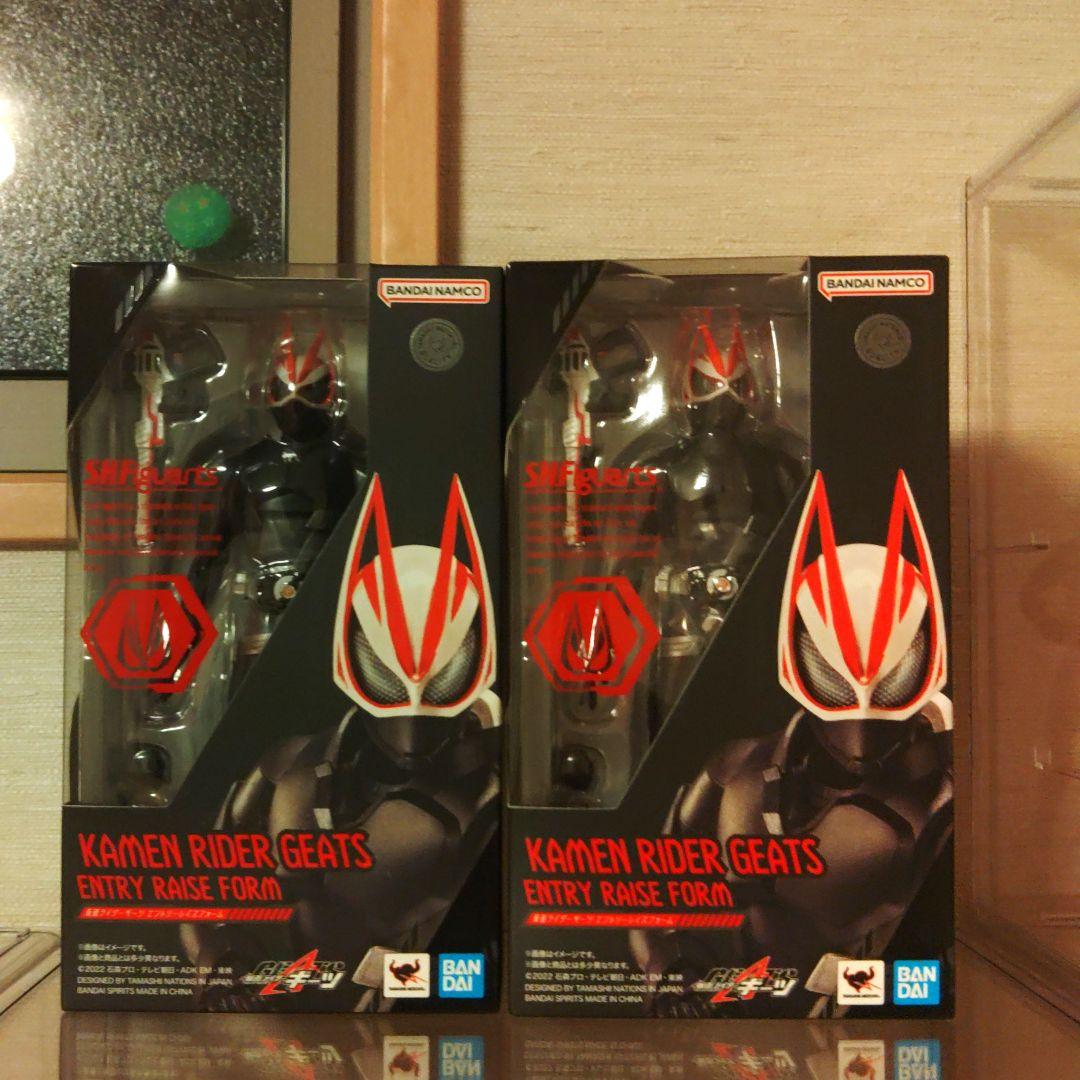 フィギュアーツ　ギーツ　エントリー　２匹 S.H.フィギュアーツ 仮面ライダーギーツ エントリーレイズフォーム で