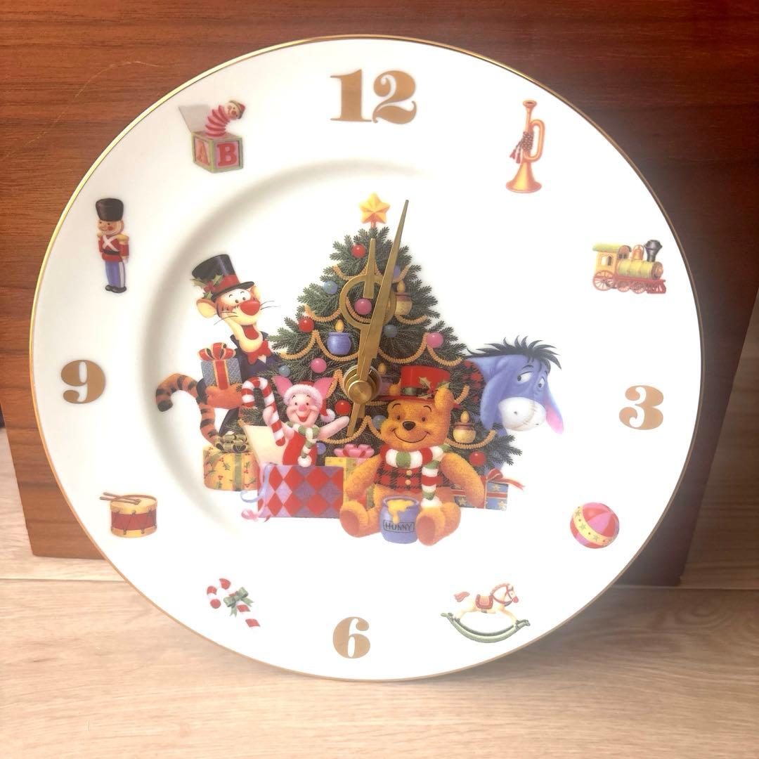 東京ディズニーランド クリスマス時計プレート プーさん ふわもこコートを着たくまのプーさん！東京ディズニーリゾート