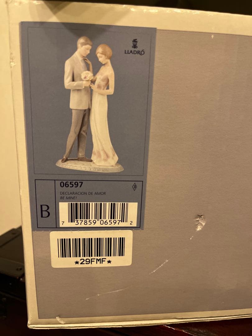 希少美品】リヤドロ LLADRO 6597 愛の宣言 フィギュリン 専用箱付き