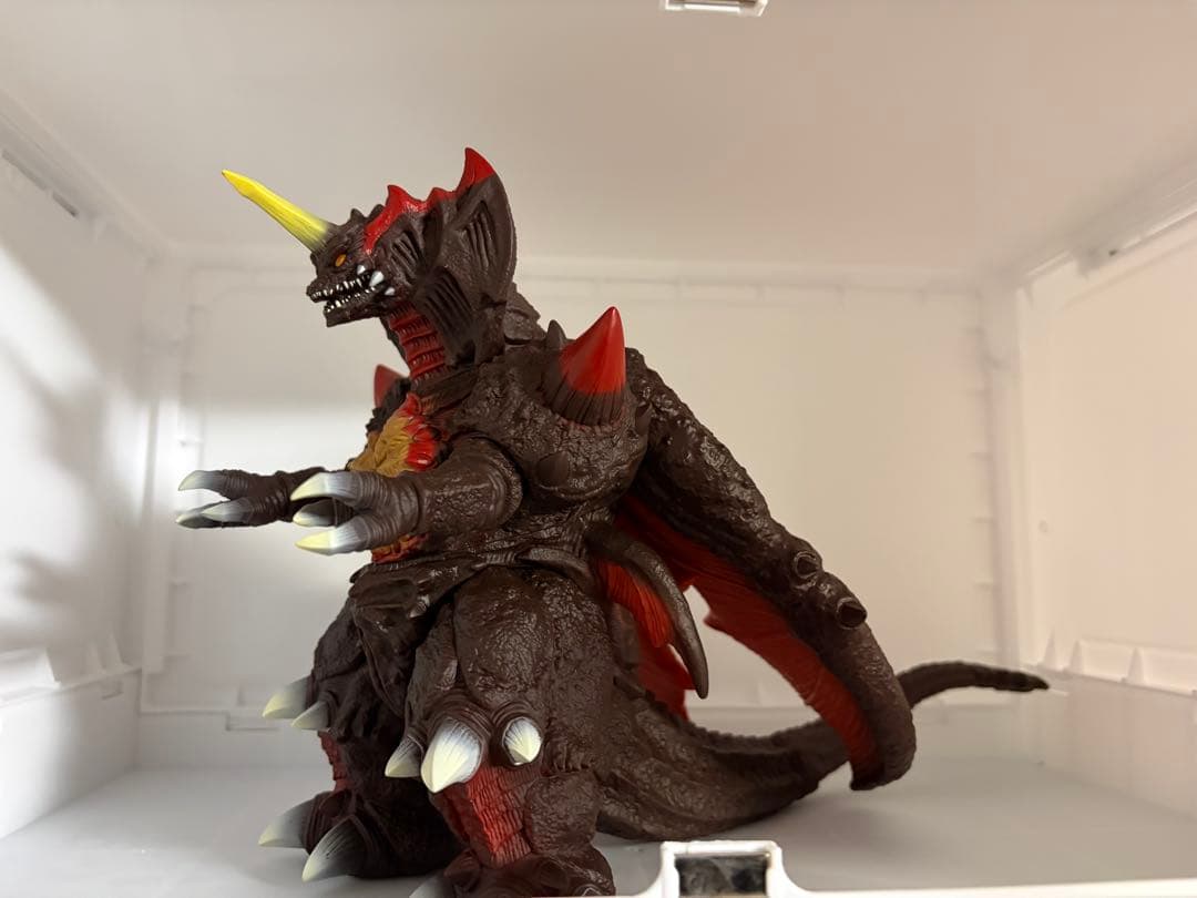デストロイア　各形態ソフビ ゴジラ対デストロイア』和テイストの彩色が重厚感溢れるデストロイアの