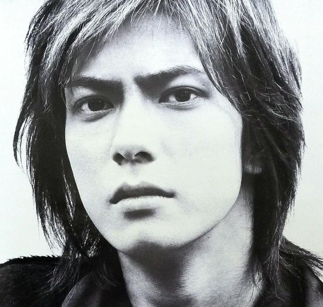 Λucifer（リュシフェル ）／THE BEST』発売告知ポスター