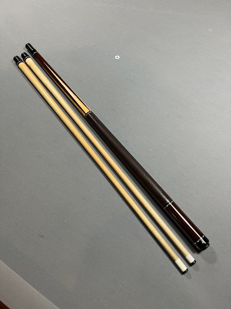 ビリヤードキュー中古美品　JOSEY CUSTOM CUE シャフト2本セット JOSEY (ジョーシー) CUSTOM CUES | ビリヤードの専門店【ニューアート