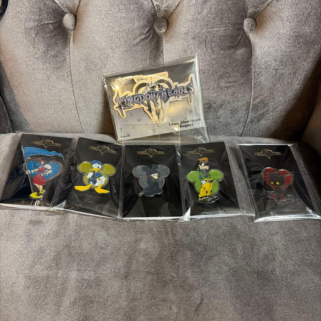 キングダムハーツ ロフト ピンズ 全5種類セット - メルカリ