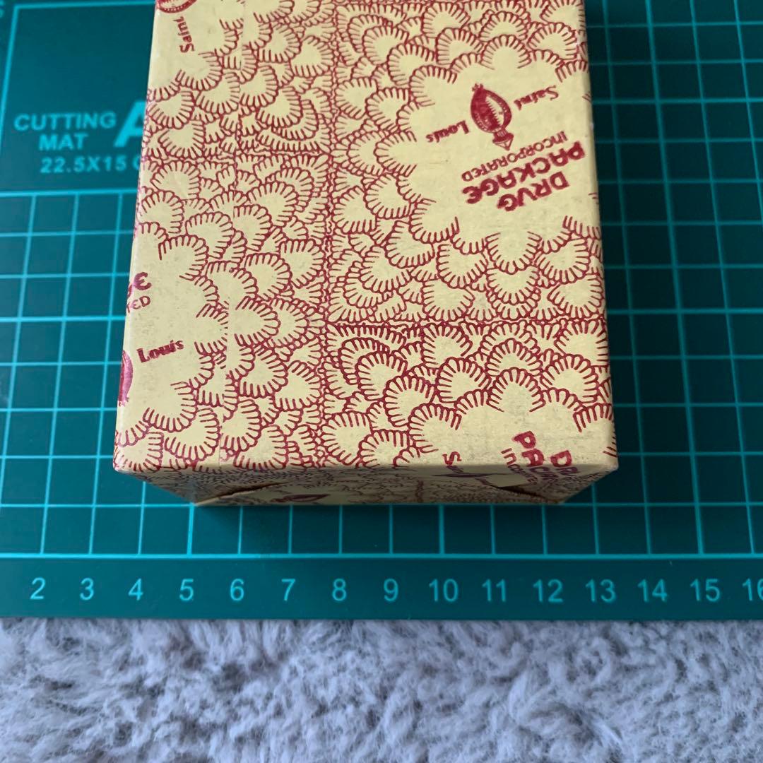 ヴィンテージ 紙もの ファーマシーBOXへ詰め込み - メルカリ