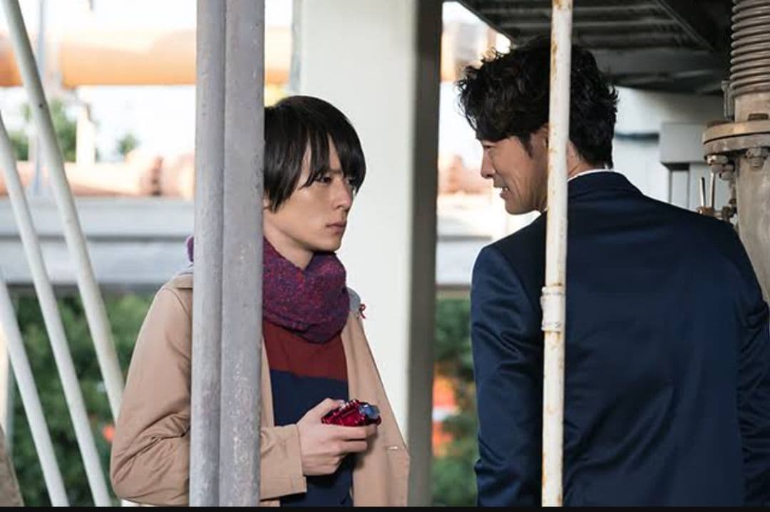 桐生戦兎　着用　衣装　トップス　サイズ L Amazon | [ホンカン] 仮面ライダー コスプレ衣装 仮面ライダービルド