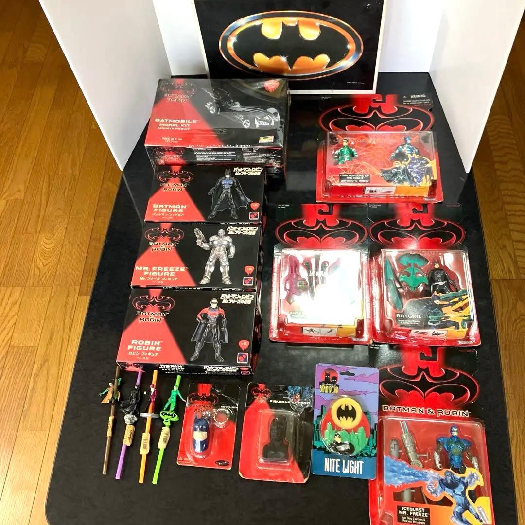 バットマンフィギュア　ケナー社　長谷川製作所プラモデル　トミー　まとめ売り バットマン（1989）』など歴代バットマン6人のアクションフィギュアが