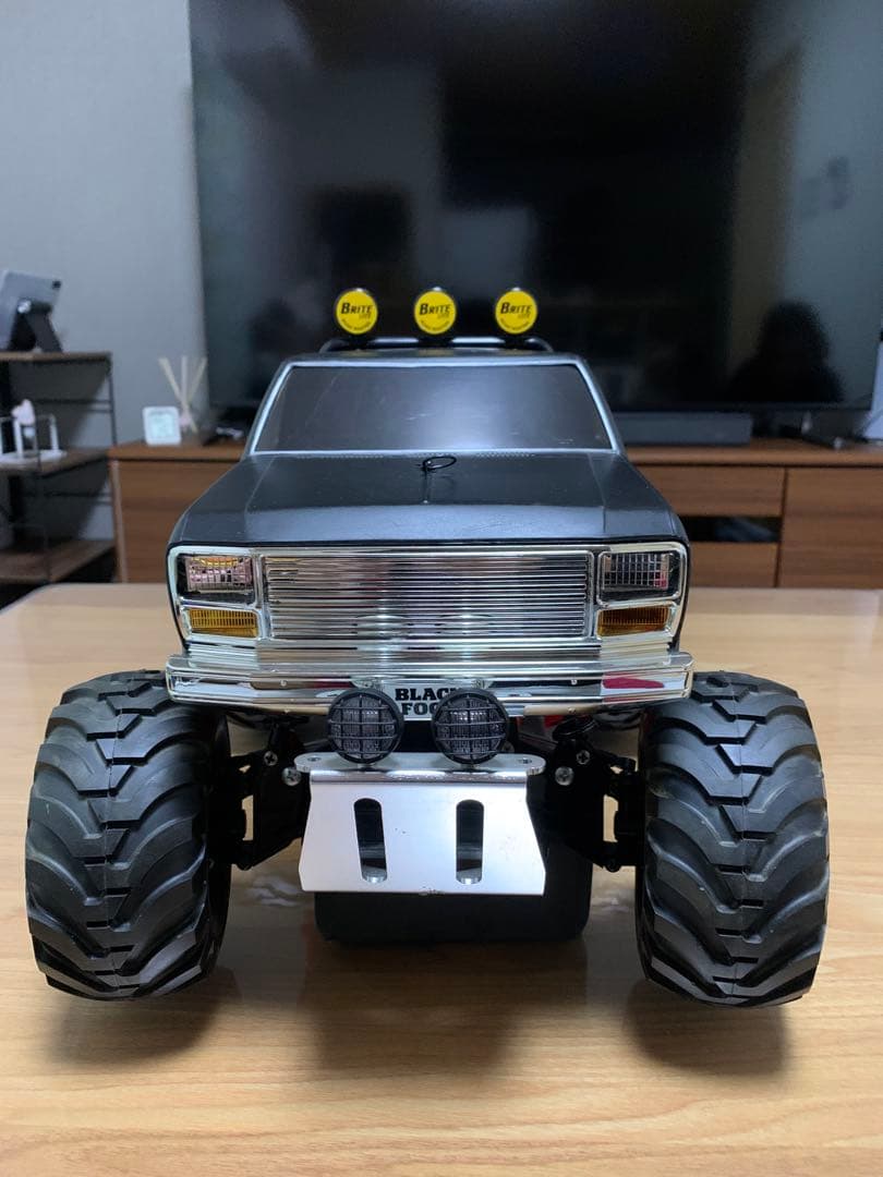 タミヤ　RC ブラックフット　カスタム　未走行　値段交渉あり タミヤ 電動RCカーシリーズ 1/10RC オフロードピックアップ ブラック