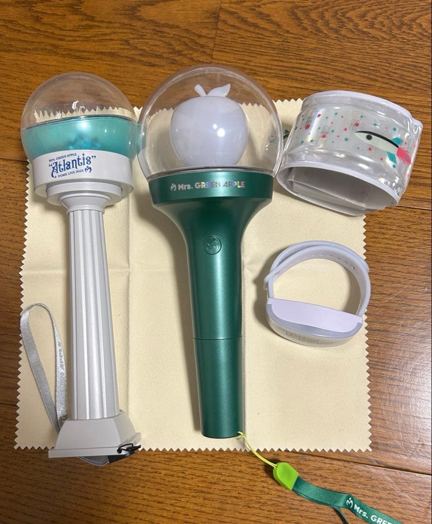 ミセスグリーンアップル ペンライト ペンラ Mrs MGA Official Light Stick – Mrs. GREEN APPLE OFFICIAL STORE