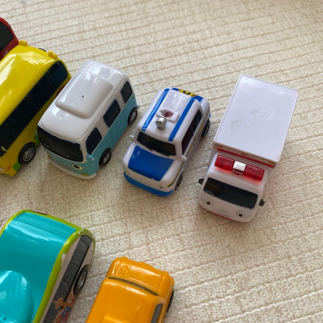 タヨ TAYO コントロールパーキングタワー ミニカー10台 セット 韓国