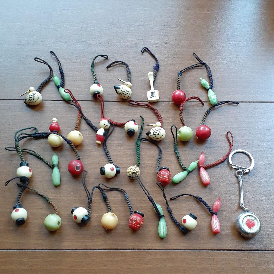 昭和レトロ　おもちゃ　提げ物　キーホルダー　玩具　セルロイド　アンティーク　雑貨 ぞうとラッパのプラスティック製レトロおもちゃはインテリアにも