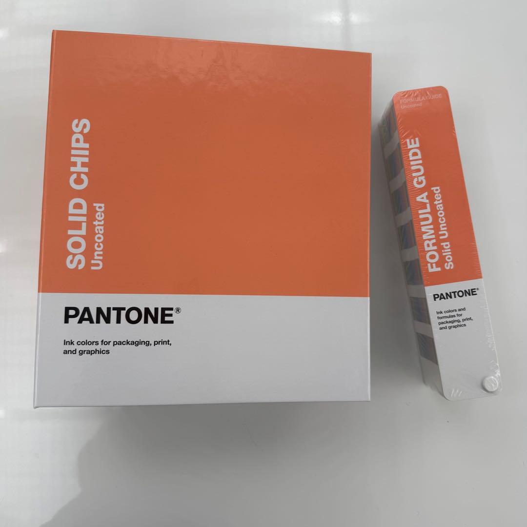 【PANTONE】ソリッドチップス＋フォーミュラガイド UNCOATED※未使用 PANTONE ソリッドカラー・セット