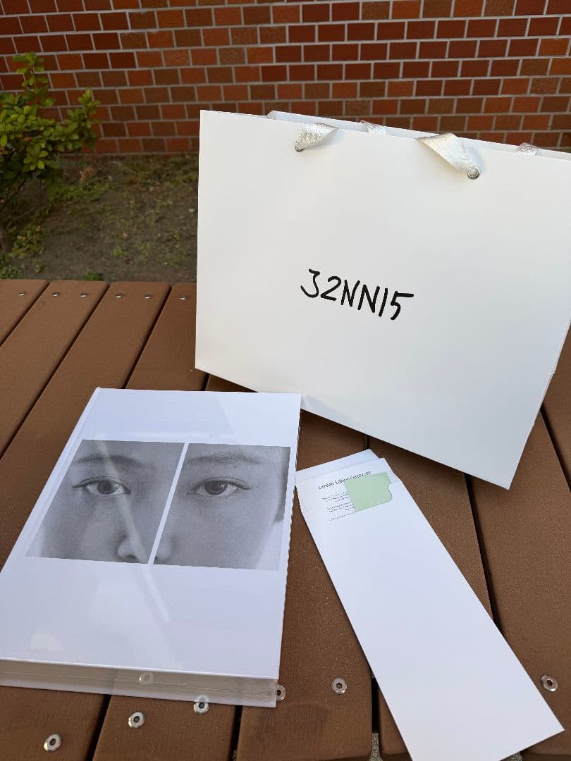 JENNIE ジェニ Photobook 代官山 POP UP JENNIEの写真展「J2NNI5」が代官山 蔦屋書店にて開催。韓国を代表する