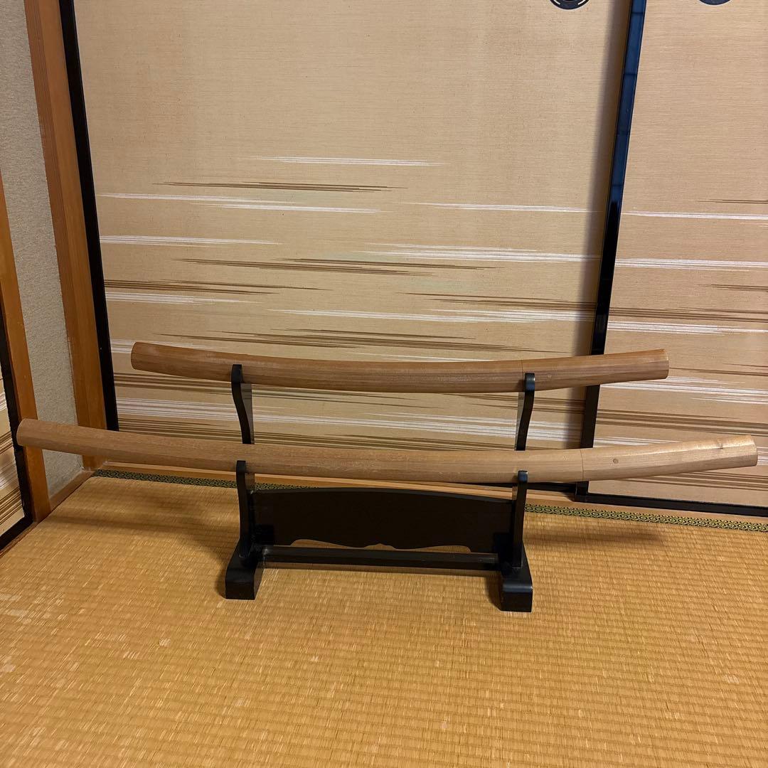 模造刀　白鞘　大小セット　台付き 楽天市場】模造刀 白鞘（大刀） コスプレのグッズとしても人気です