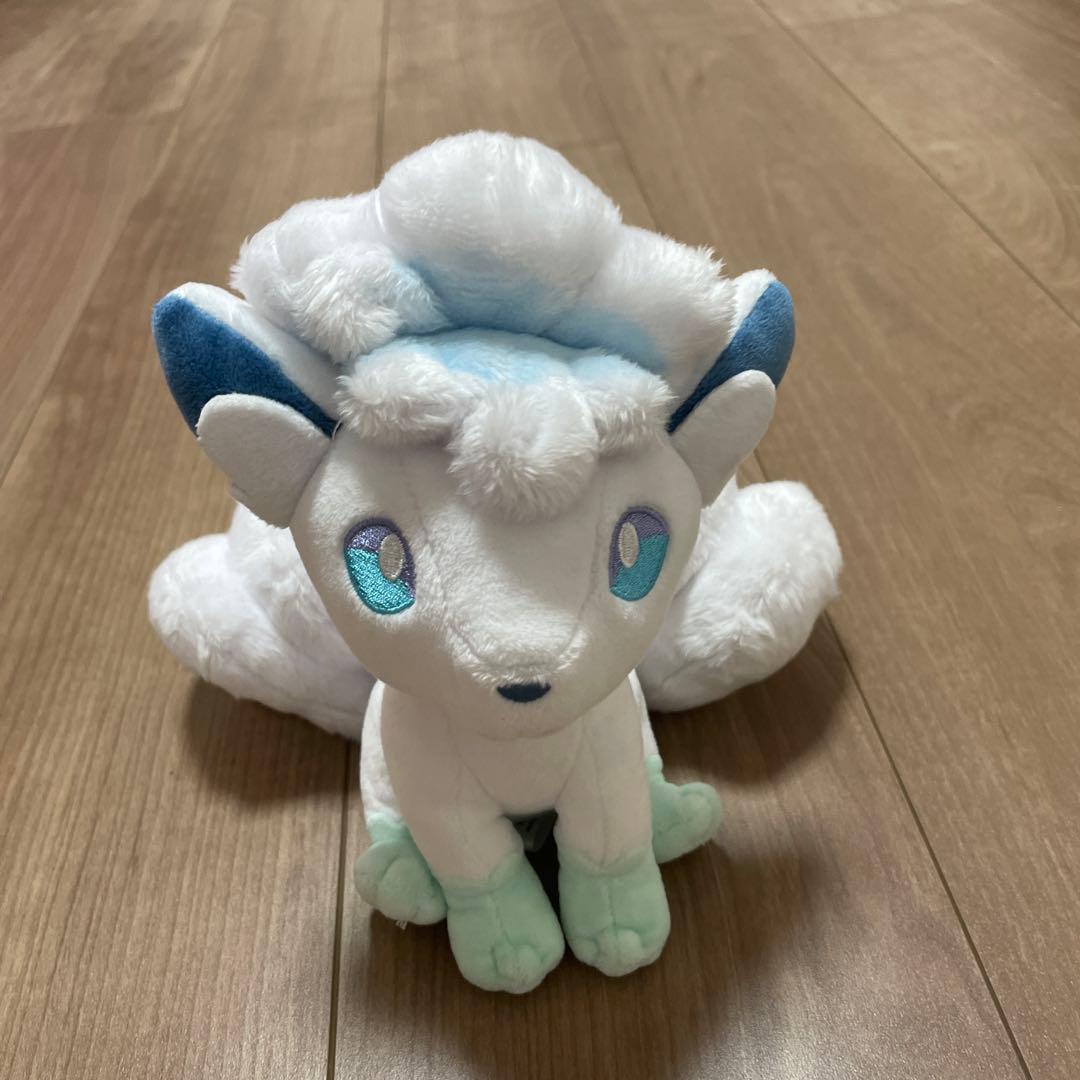 白のロコン　ぬいぐるみ ロコン (アローラのすがた) ぬいぐるみ S ポケットモンスター