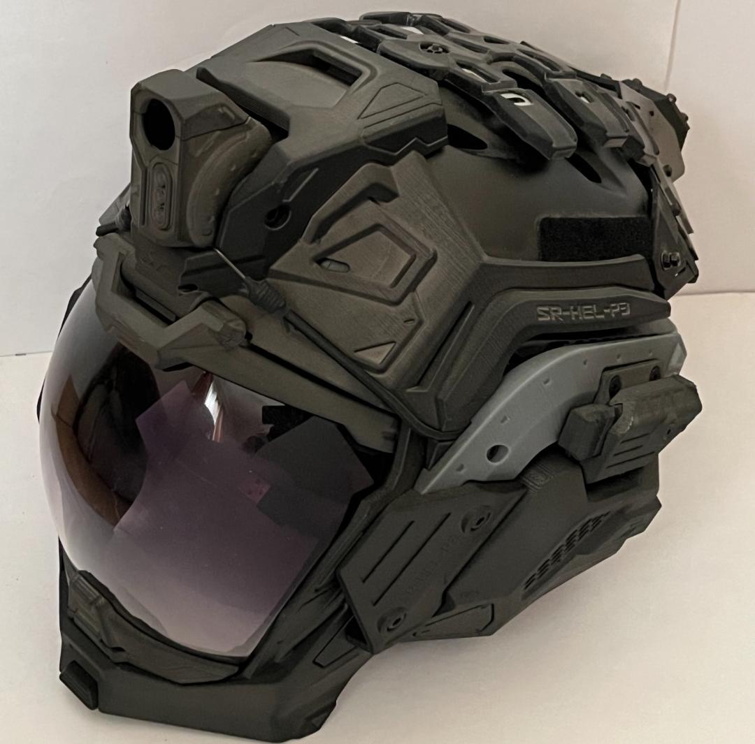 SRU SR-HEL-P3 タクティカルヘルメット 装飾パーツ付 FAN付 SRU SR-HEL-P3 タクティカルヘルメット 装飾パーツ付 FAN付 - メルカリ