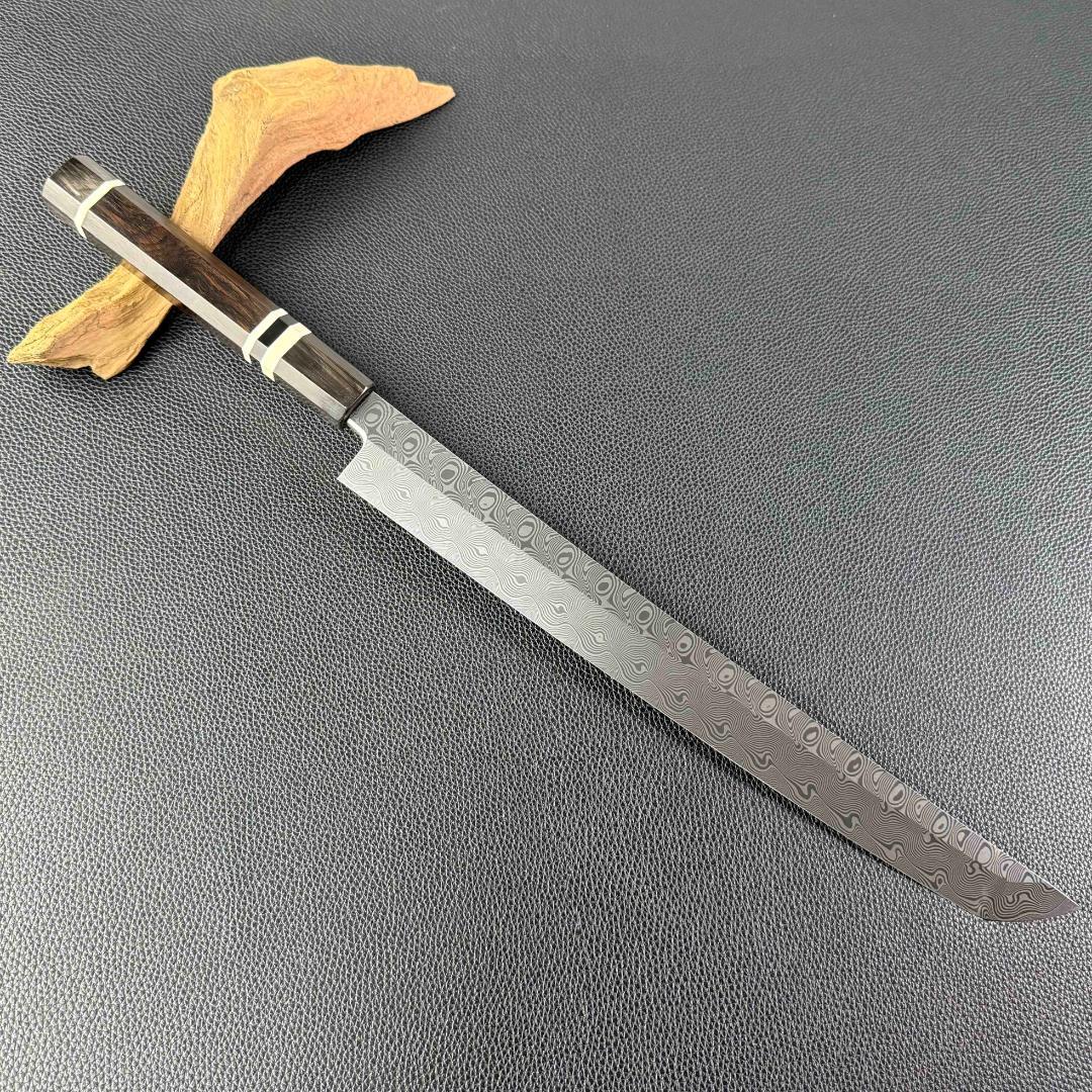 10083新品 ダマスカス先丸包丁 尺 渦刃紋105層 黒檀黒水牛白三本巻八角柄 楽天市場】ダマスカス鋼 先丸柳刃包丁 尺一（刃渡り330mm） 尺（刃渡り