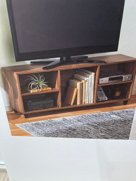 DIYテレビ置きなどなど I made a DIY wall and hung a TV on it! DIY Wall is easy and