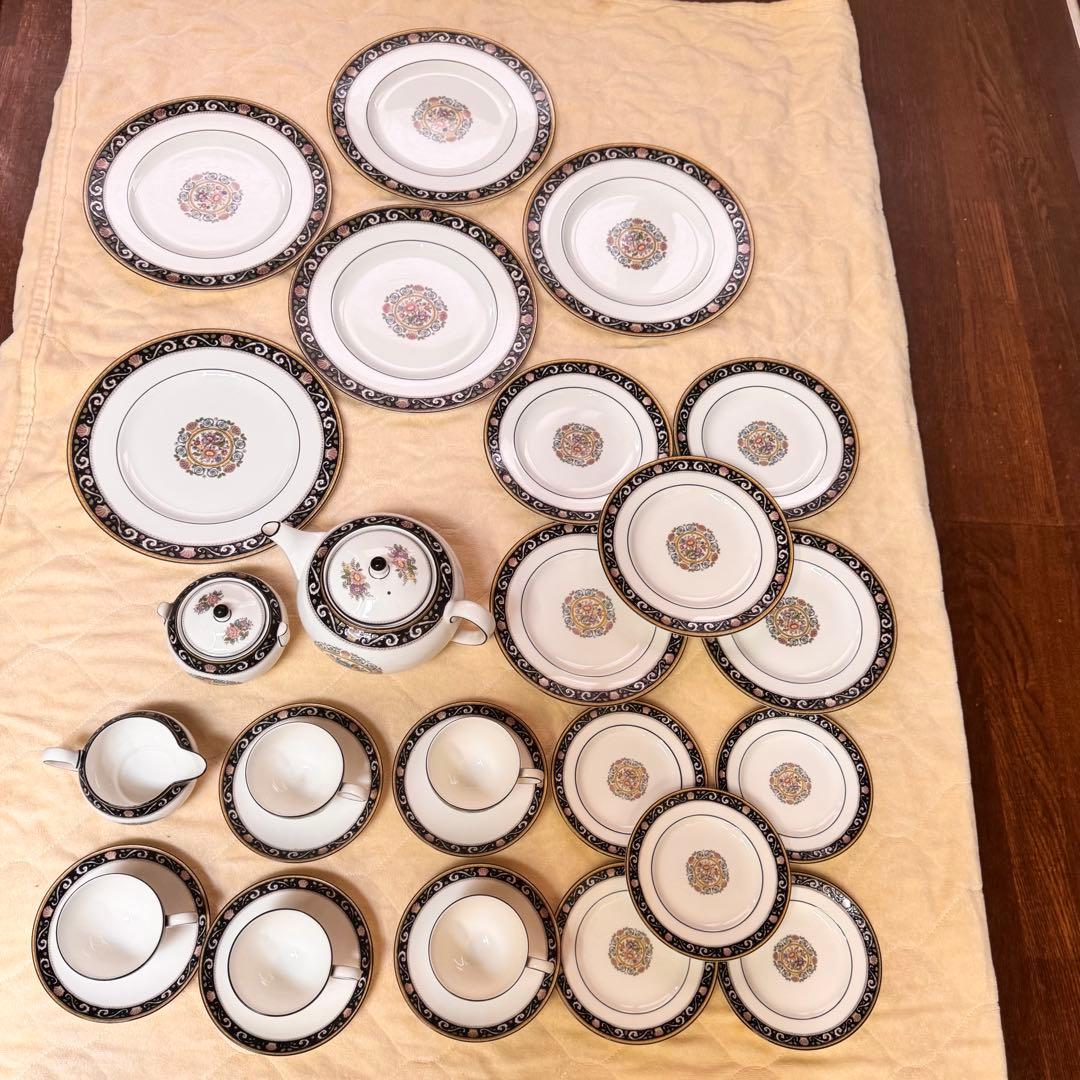 美品 廃番 ウェッジウッドラニーミード ディナーセットコーヒーセット付30ピース 楽天市場】ウェッジウッド ラニーミードの通販