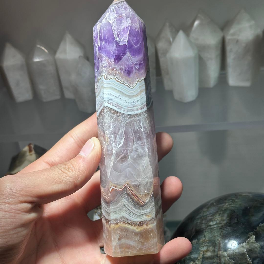 天然石アメジスト共生瑪瑙のポイント　置物G.161 楽天市場】アメジスト 共生の通販