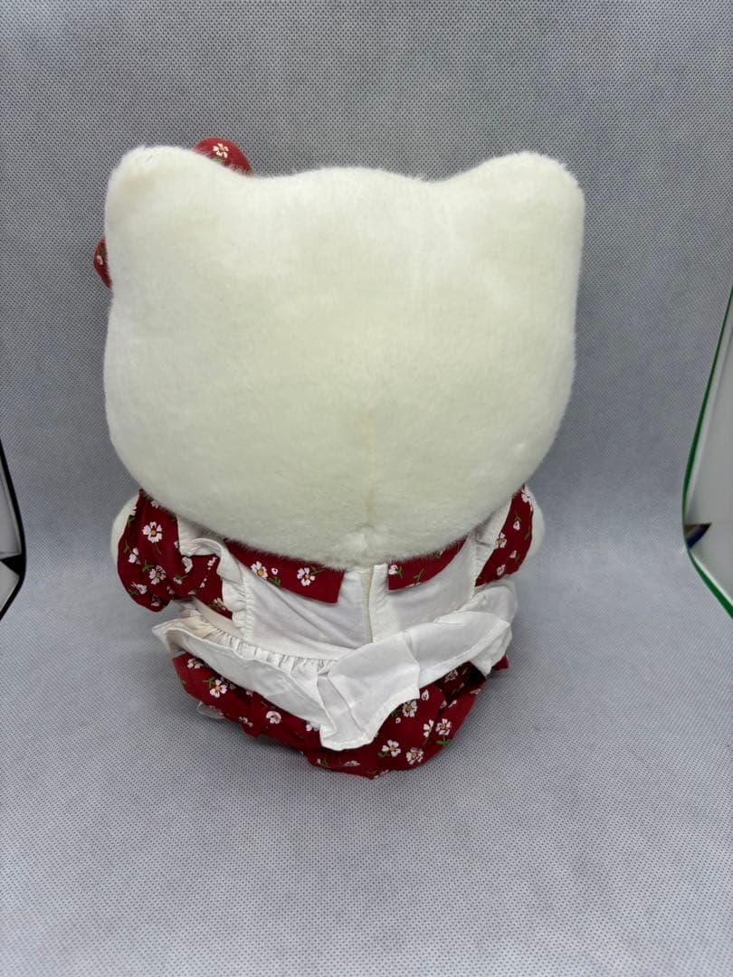 2002年製 サンリオ ハローキティ ぬいぐるみ エプロンドレス Mサイズ