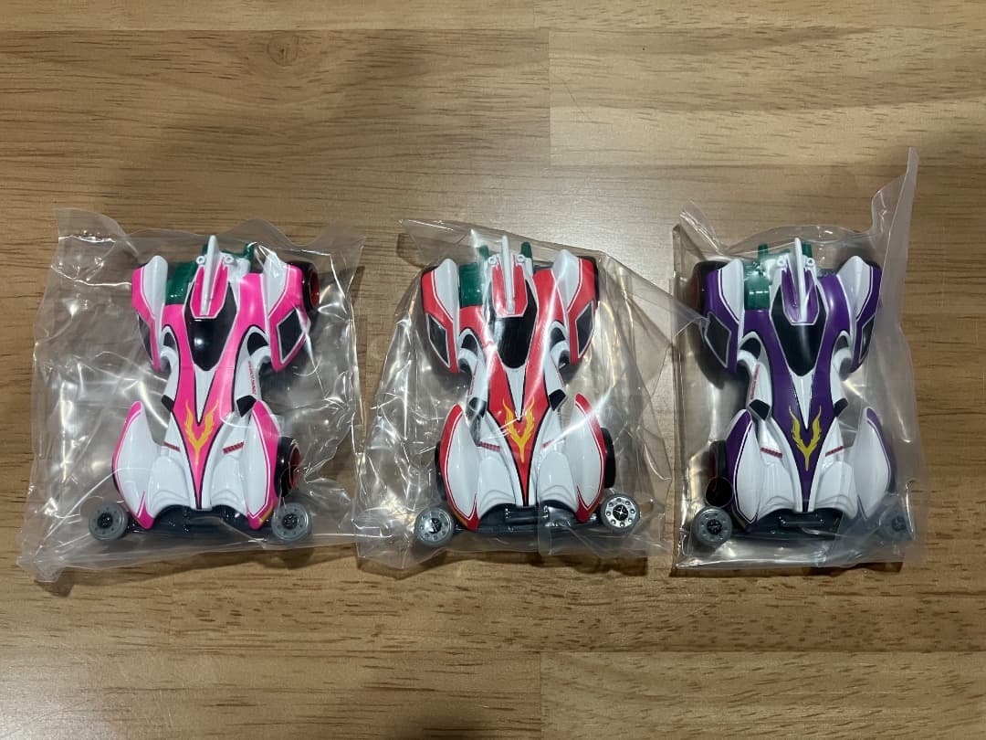 トミカプレミアムunlimited ミニ四駆 シャイニングスコーピオン3台セット あのミニ四駆がトミカに！『爆走兄弟レッツ＆ゴー!!』シャイニング