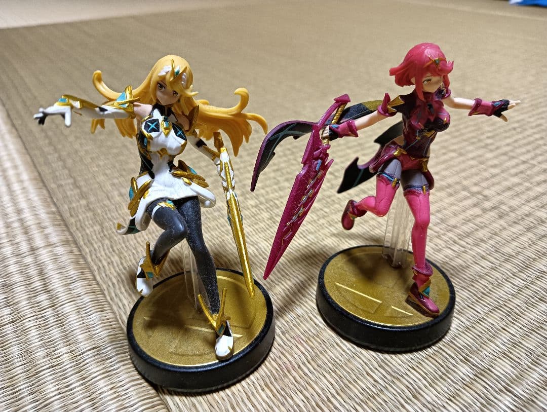 amiibo ダブルセット ホムラ/ヒカリ 大乱闘スマッシュブラザーズ
