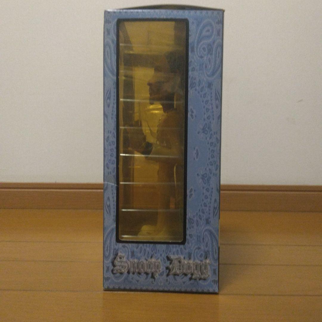 未開封・2体セット】Snoop Dogg Vinyl Figure 紫・白 - メルカリ