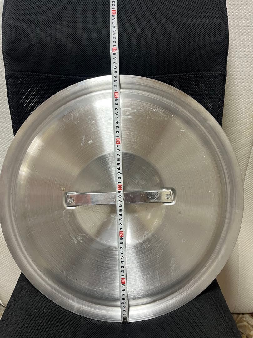 新品、未使用鍋ふた　アルミ　51cm 送料込み 打出料理鍋 51cm ガス火専用 メモリ付き 中尾アルミ 業務用 日本製 38L