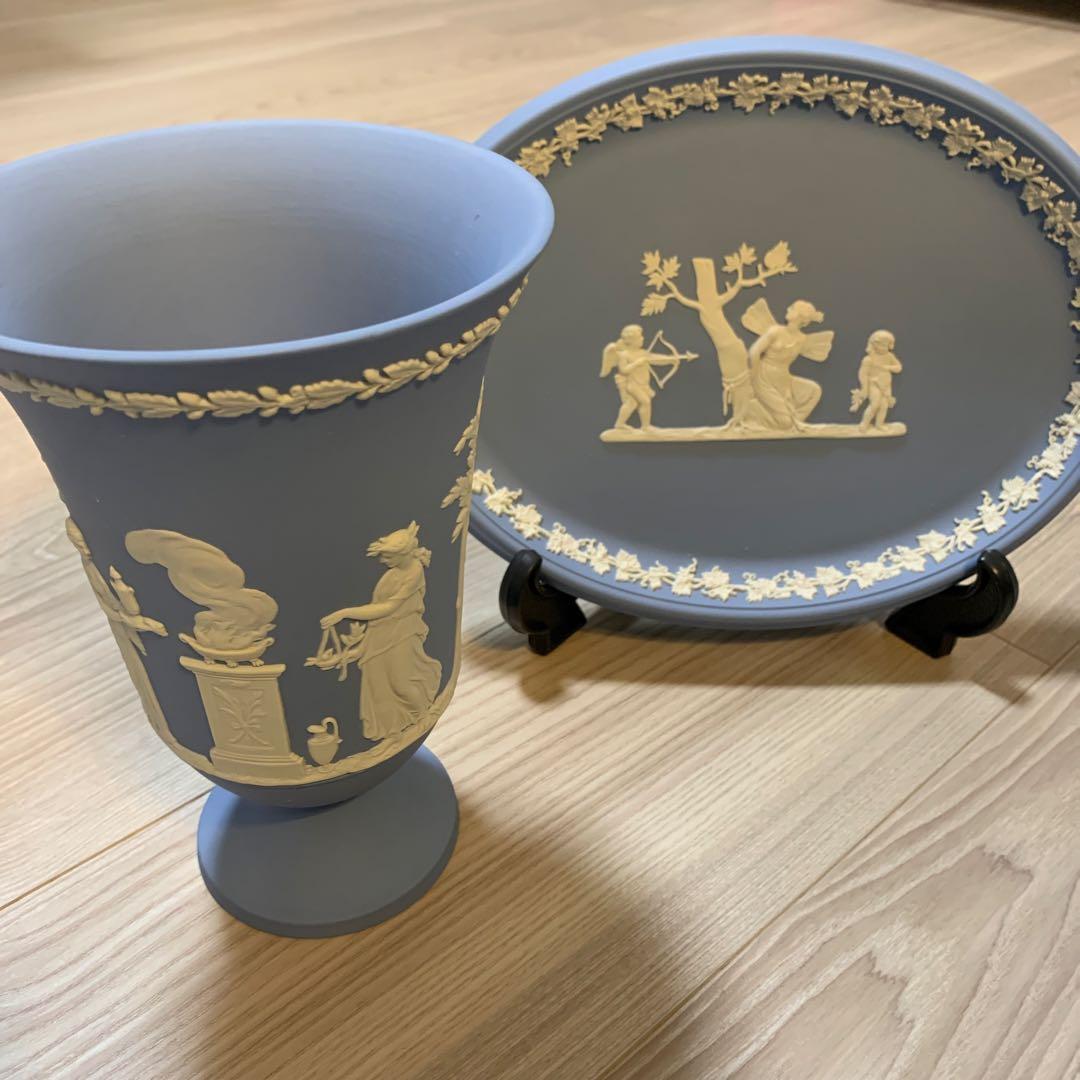 ウェッジウッド　ジャスパーウェア　花瓶　フラワーベース　オーバルプレート大 楽天市場】ウェッジウッド ジャスパー フォリア ベース 31cm ミンク