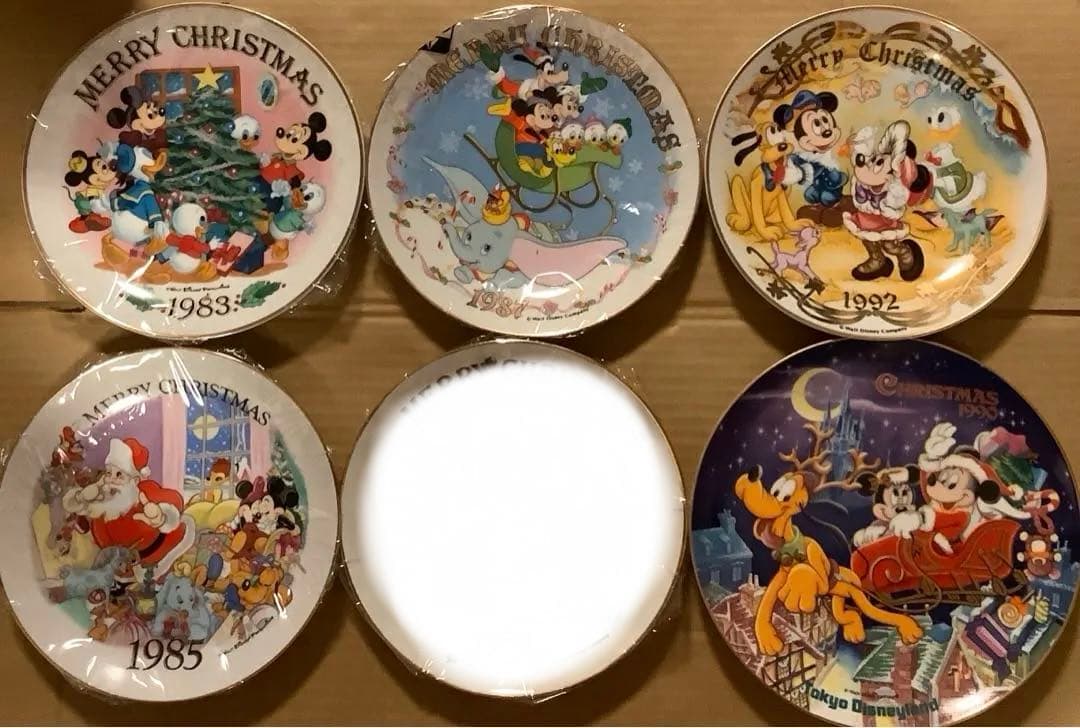 ディズニー 1000枚限定　レアクリスマス　プレート 飾り皿　5枚セット ディズニー 1000枚限定 レアクリスマス プレート 飾り皿 5枚セット