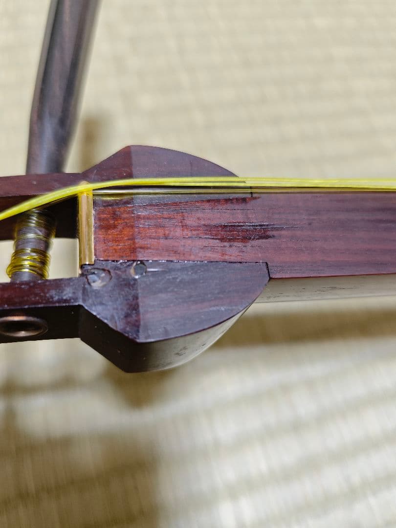 三味線本体 駒付き 細棹 皮破れ無し 天然皮