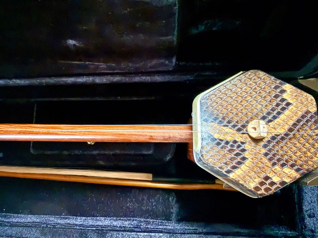 二胡（調整ネジ、アクセサリー付き） 楽天市場】【送料無料】【U-NEST】二胡アジャスター 音程調整 二胡弦