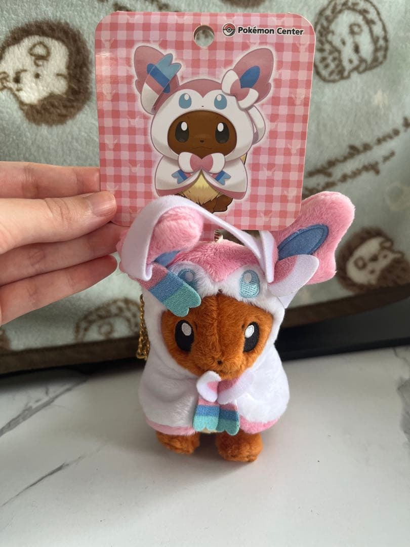 マスコット　イーブイ　ポンチョ　ニンフィア　タグ付 Amazon.co.jp: ポケモンセンターオリジナル マスコット イーブイ
