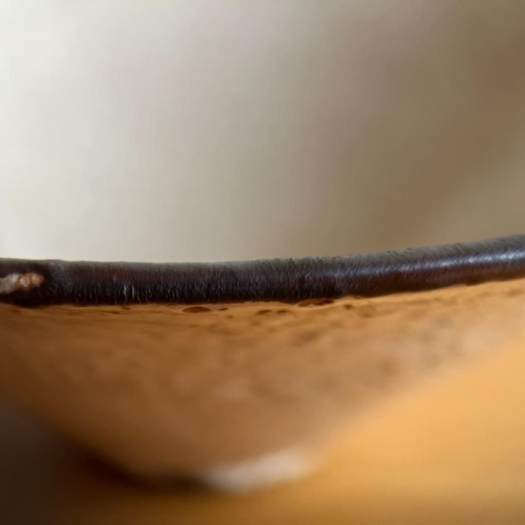 志野織部茶碗 宋代写の緊張感ある造形 箱・仕覆付 - メルカリ