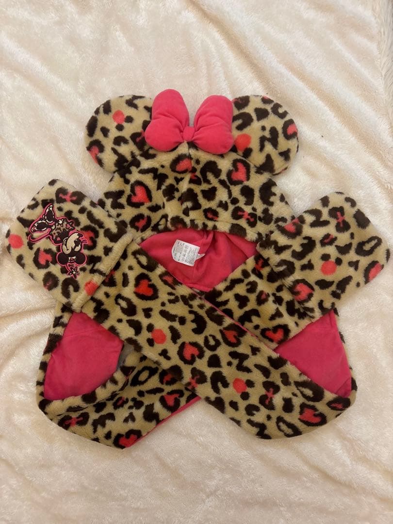 ディズニー ミニーヒョウ柄 マフラーキャップ ファンキャップ 値下げ可能】ディズニー ミニー マフラーファンキャップ ヒョウ柄