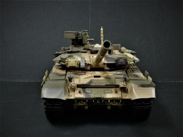技術基準適合証明済 Henglong 2.4GHz 1/16 ロシア T-90